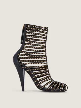 Ankelstövlar i läder med spikar