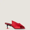 Boudoir-mules med klack i nappaläder med rosett Boudoir-mules med klack i nappaläder med rosett