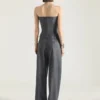 Bullet-bustier, skräddarsydd helkostym i ull Bullet-bustier, skräddarsydd helkostym i ull