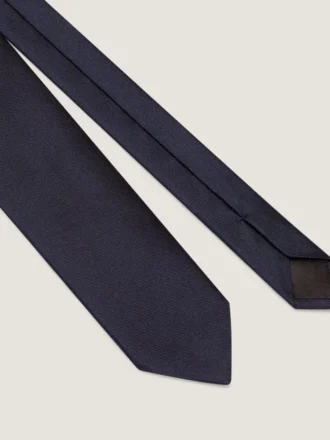 Givenchy-slips i siden