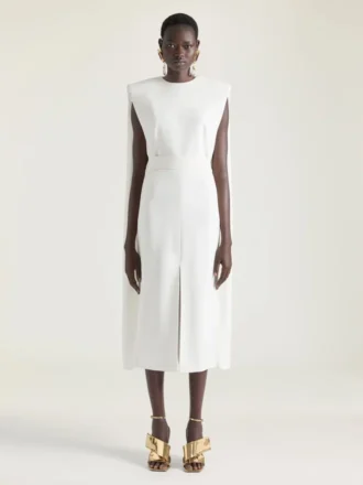 Klänning i crepe cady med cape