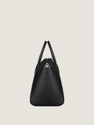 Medium Antigona Bag i kornat läder