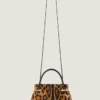 Mini Pinch-väska i läder med ponnyeffekt och leopardmönster Mini Pinch-väska i läder med ponnyeffekt och leopardmönster