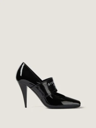 Pumps i lackläder med skuren fyrkantig Givenchy-remsa