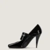 Pumps i lackläder med skuren fyrkantig Givenchy-remsa Pumps i lackläder med skuren fyrkantig Givenchy-remsa