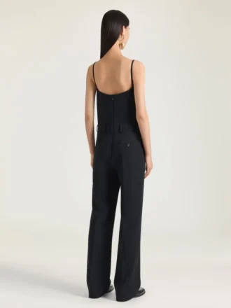 Skuren helkostym i crepe cady