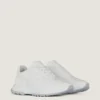 Sneakers i glansigt vadderat läder Sneakers i glansigt vadderat läder