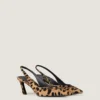 Spikiga slingback-pumps i läder med ponnyeffekt och leopardmönster Spikiga slingback-pumps i läder med ponnyeffekt och leopardmönster