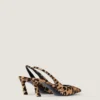 Spikiga slingback-pumps i läder med ponnyeffekt och leopardmönster Spikiga slingback-pumps i läder med ponnyeffekt och leopardmönster